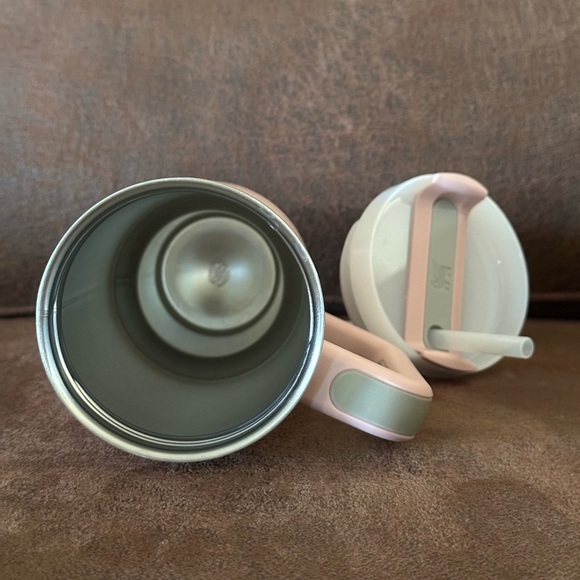 Stanley Quencher 40 oz Tumbler - Picture 5 of 6